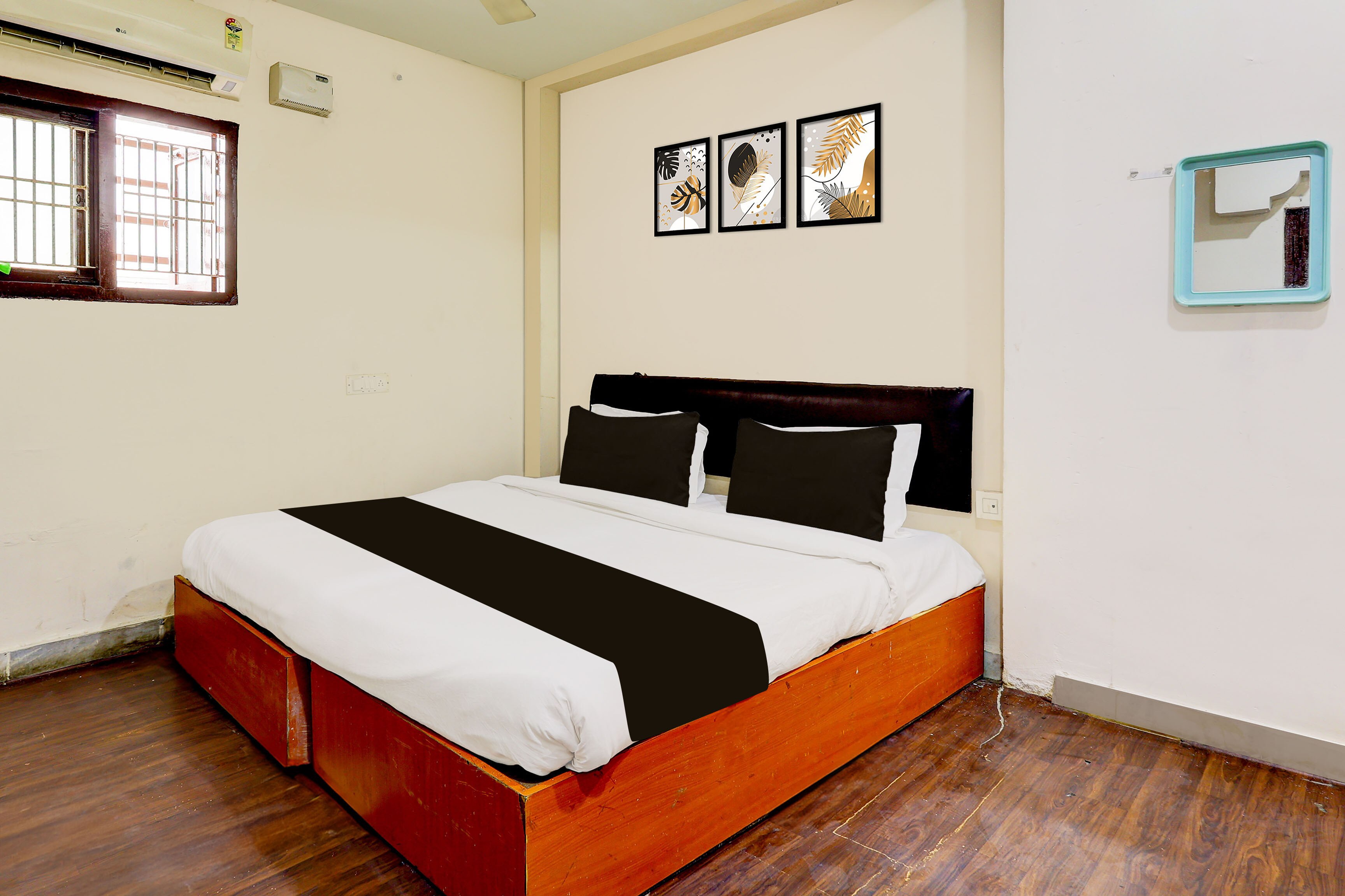 Hotel O Moghalarajpuram Formerly Akshaya Delight - Tap to explore photos