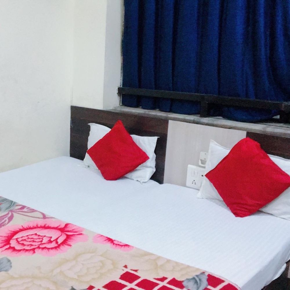 Hotel Sukhsagar - Tap to explore photos