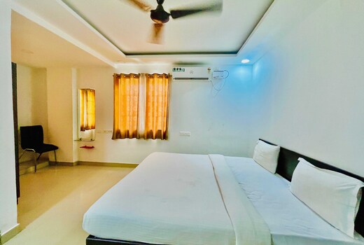 Hotel O Rahat Comforts