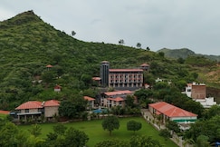 The Divine Hills resort, Udaipur
