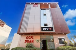 Hotel O Gopi Dham, Mathura