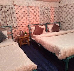 Super Deluxe family Swiss Cottage