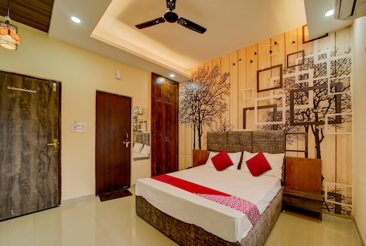Hotel O The Angel palace