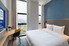 Holiday Inn Express SHENZHEN NORTH STATION, Shenzhen
