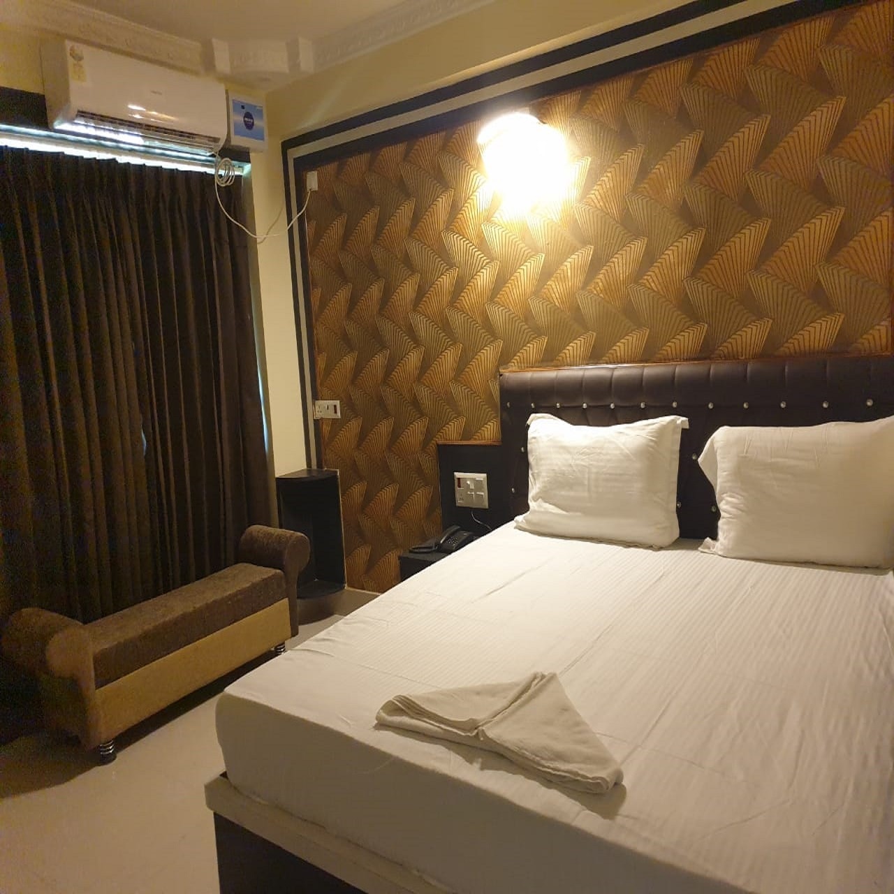 Hotel Aastha & The gardenia Restaurant - Tap to explore photos
