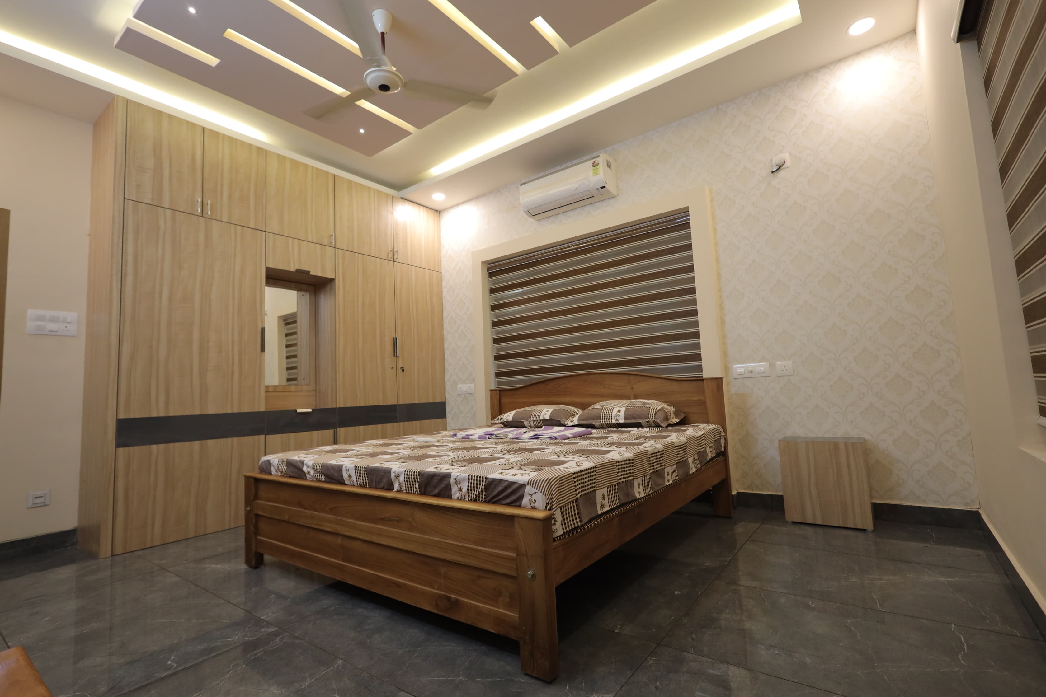Yuvaan's Villa - Tap to explore photos