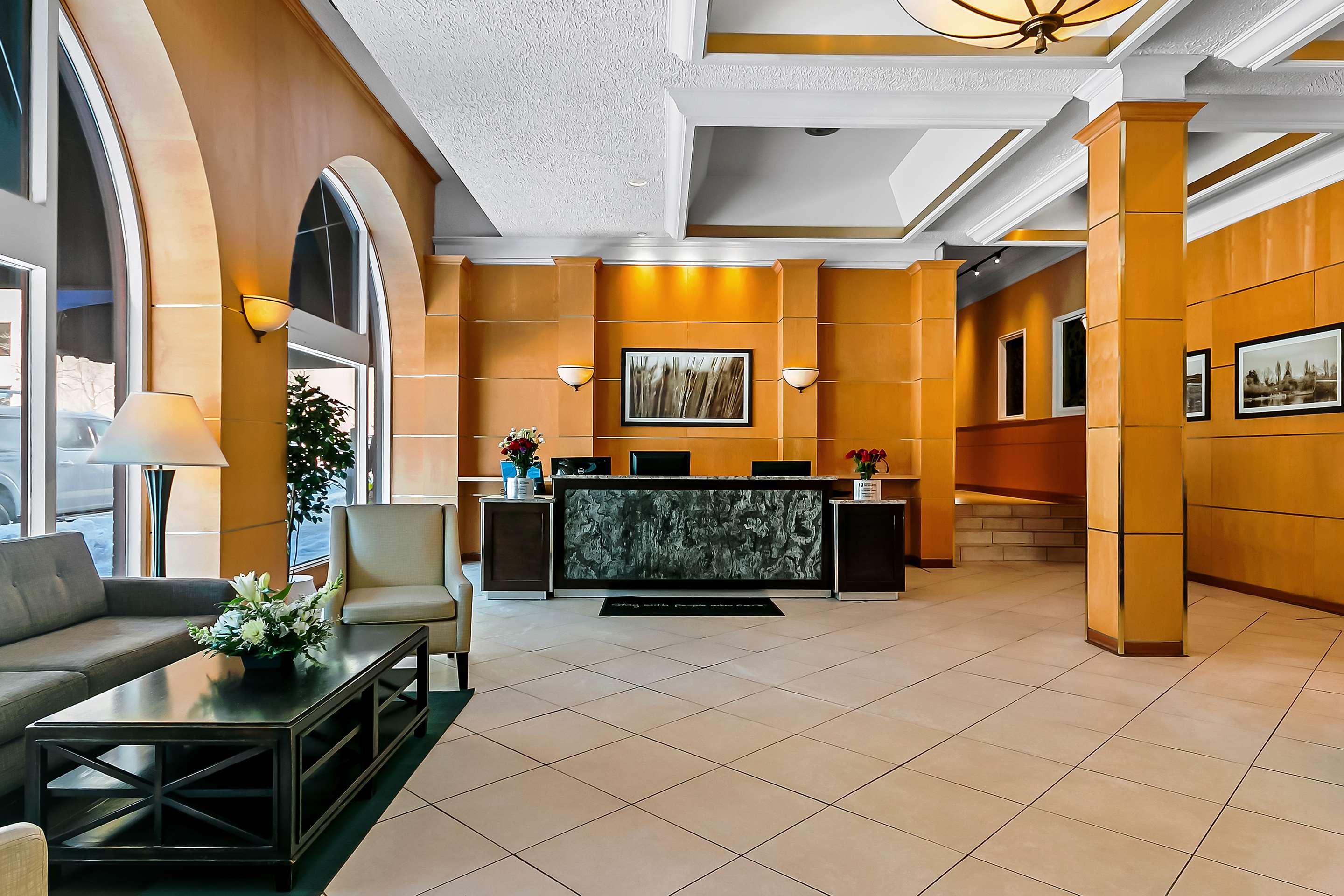 Best Western Downtown Sudbury Centreville - Tap to explore photos
