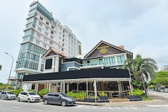 Townhouse Oak Melaka Near Dataran Pahlawan Formerly Ideals Hotel, Malacca