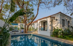 Swimming Pool 1