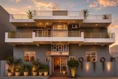 The Nine Hotel - Mansarover, Jaipur