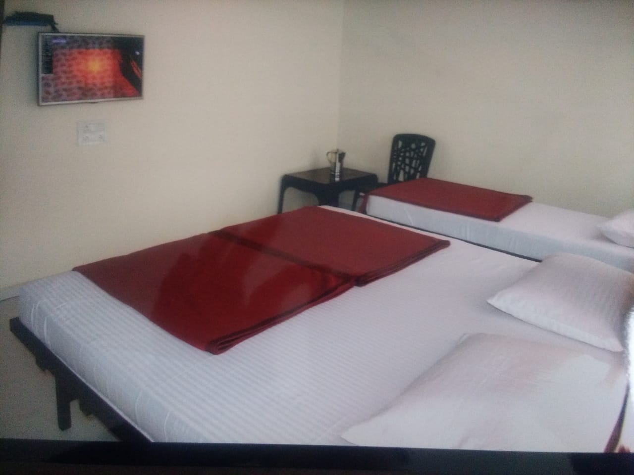 Hotel Avdhoot Regency 5