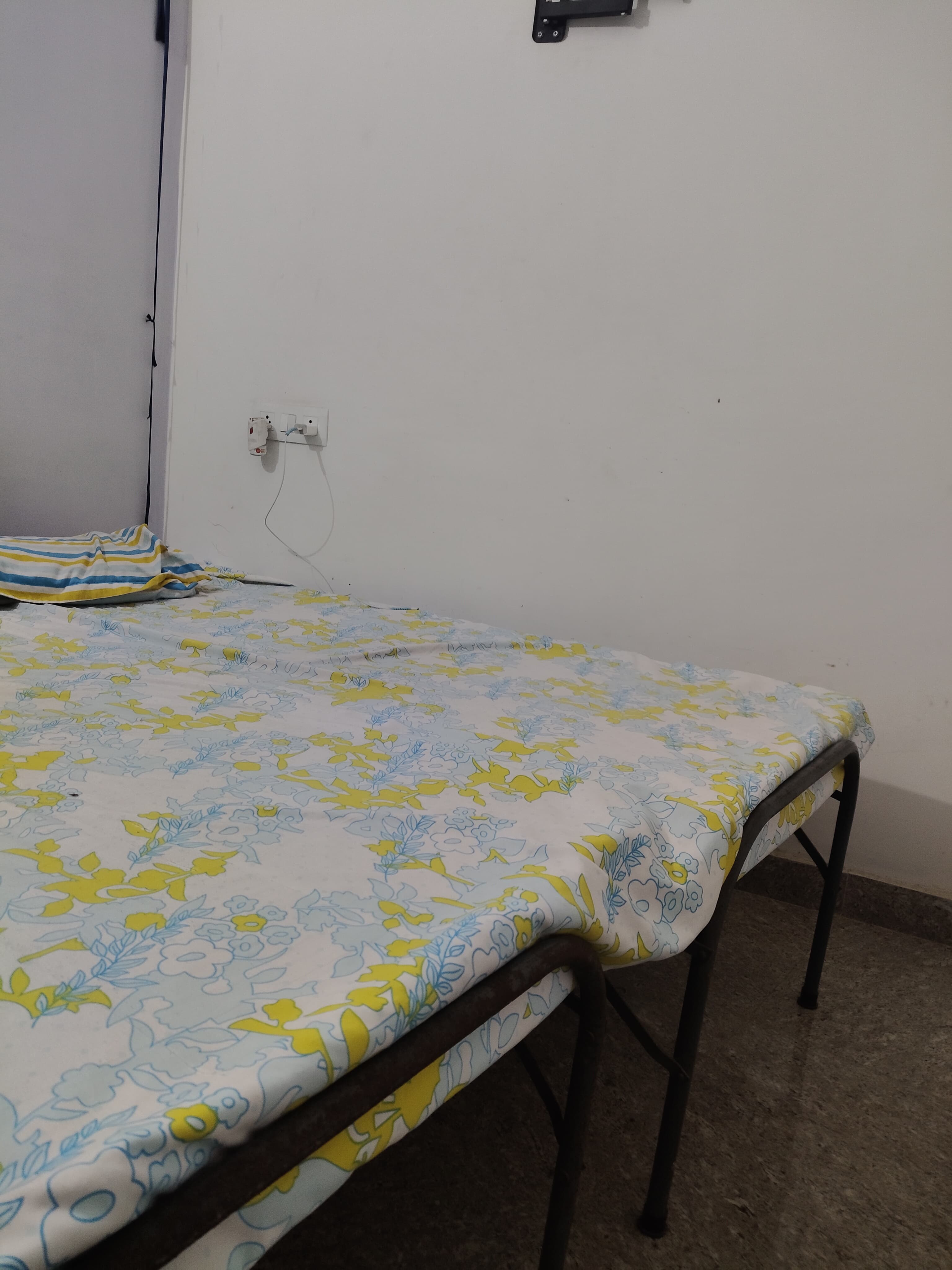 The Crystal Dormitory Prayagraj - Tap to explore photos