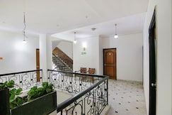 FabExpress Singh Suite, Gurgaon