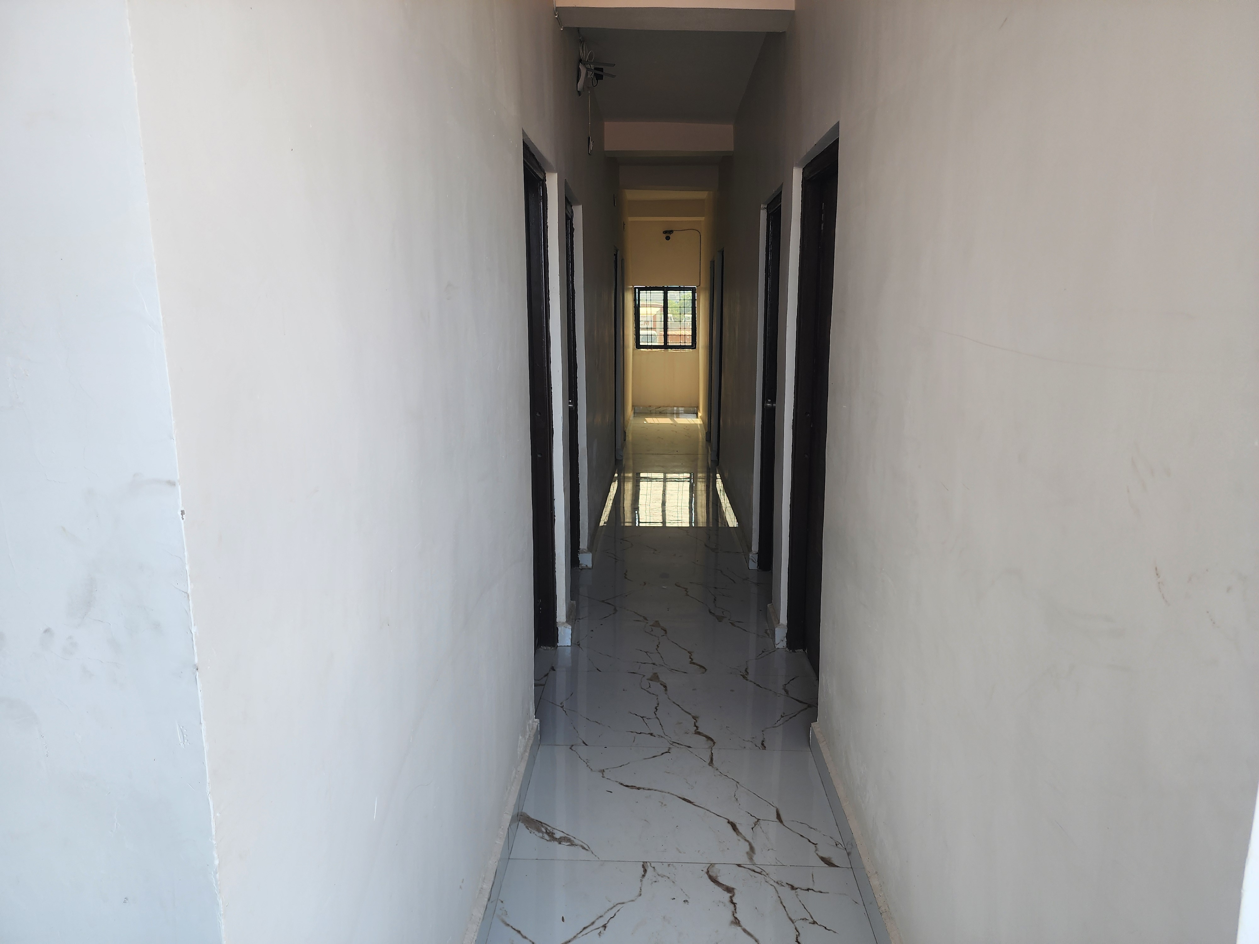 Hotel Vansh Lodging and Boarding - Tap to explore photos