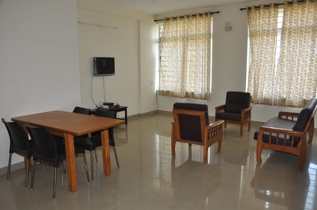 Green Home Ladies Hostel, Annai Indira Nagar 1 - Tap to explore photos