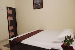 Animesh Home Stay, Bheri