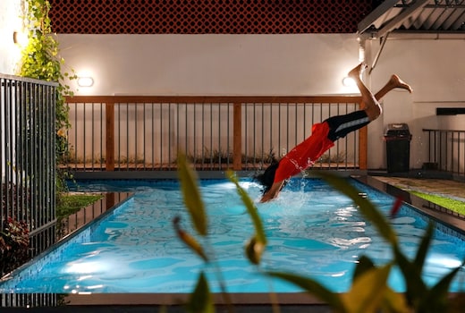 Tentgram Beach House | 5mins from Calicut Beach