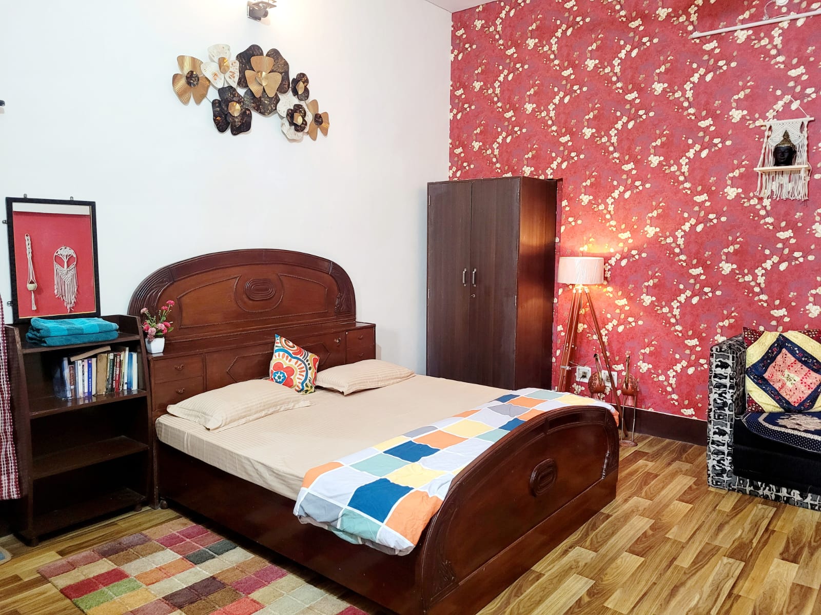 Soulful Kashi Luxury Stays - Tap to explore photos