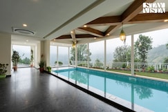 StayVista at Summit @ The Mohru Estate w/ Heated Pool, Kufri