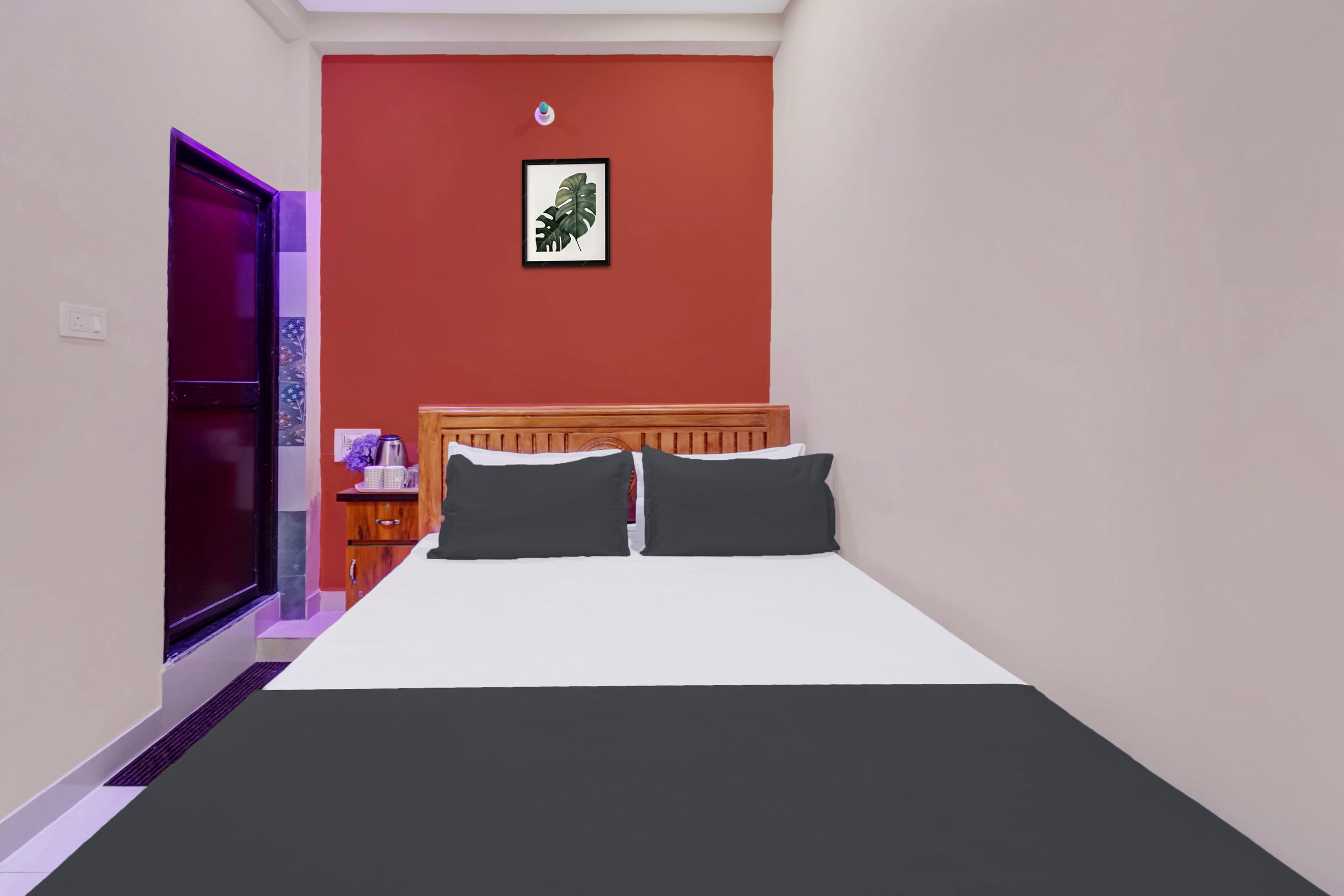 OYO 823438 Hotel Darkmoon Inn - Tap to explore photos