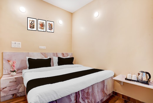 Hotel O Ramesh Nagar Metro Station Formerly Rosewood