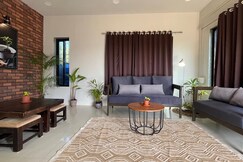 The Woods Villa Dapoli, Dapoli