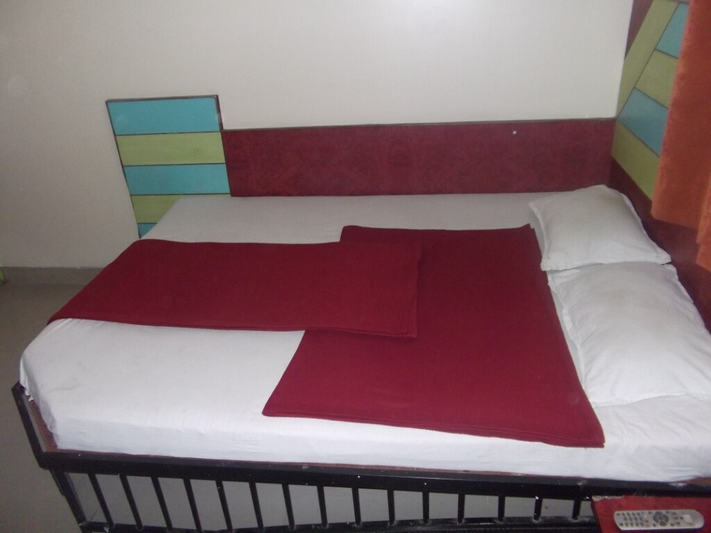 Six Bed Non Ac 1
