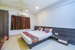 FabHotel Paradise Stay Inn, Wadgaon