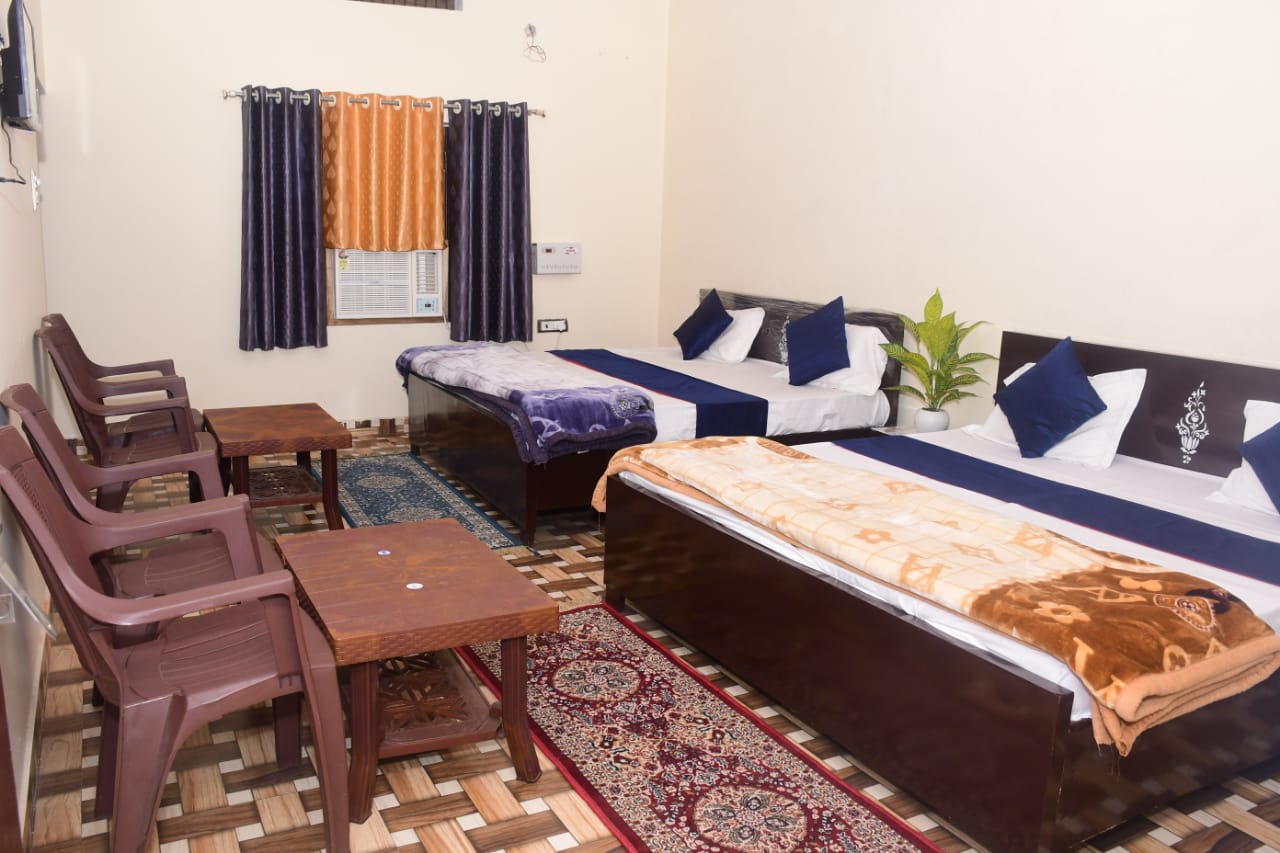 Mahadev Kripa Sadan Homestay - Tap to explore photos