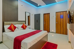 Hotel Majestic Royal, Akkalkot