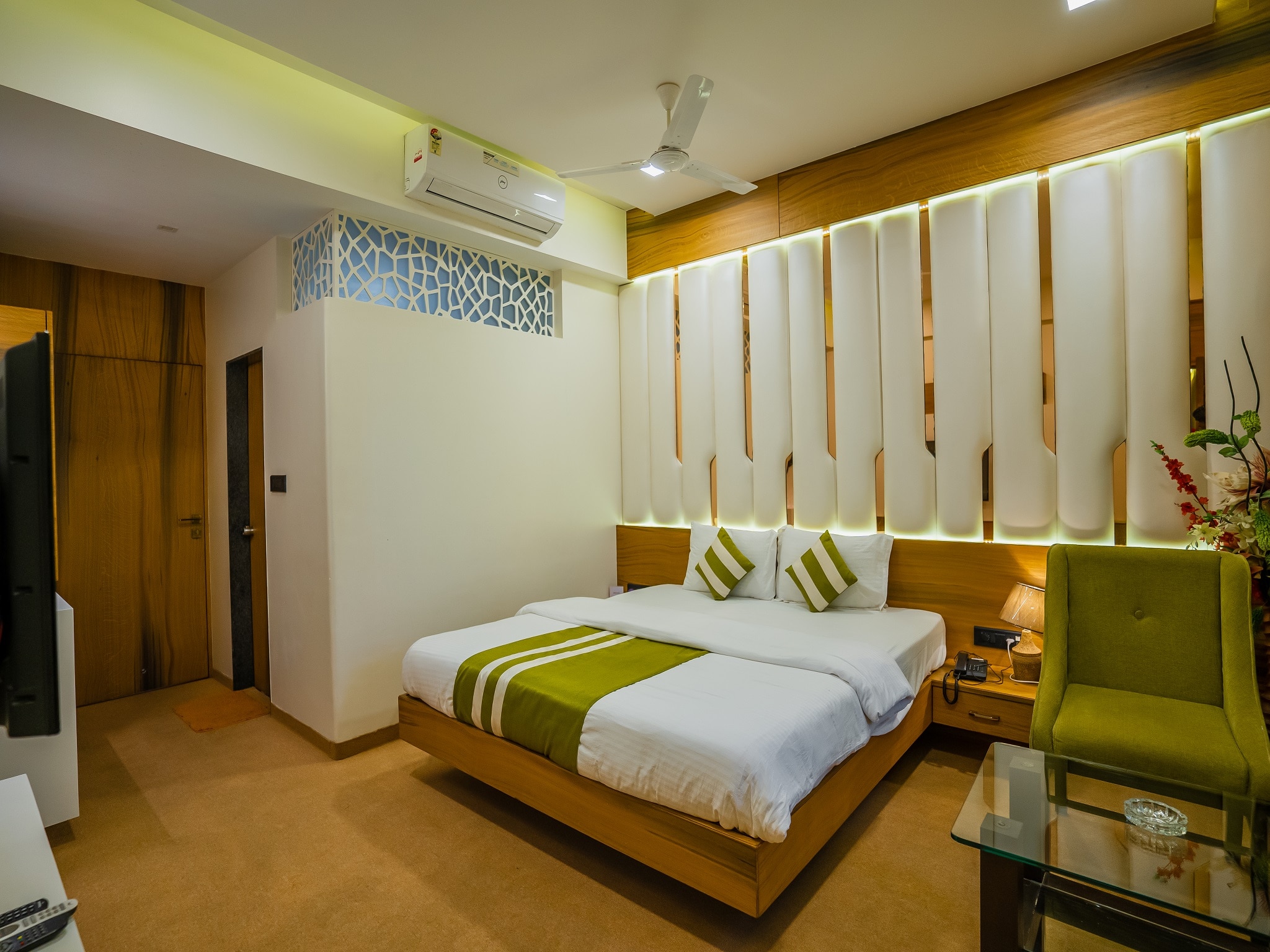 Hotel V Star 5