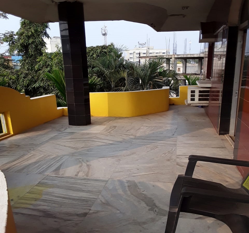 Hotel Abhinandan - Tap to explore photos
