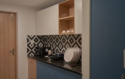 Studio Lite Room