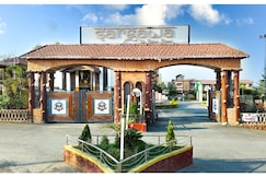 Sargawa The Palace Resort, Ambikapur