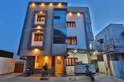 Nandha Grande Elite, Udumalapet