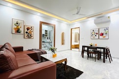 BluO 2BHK City Centre - Balcony, Lift, Terrace, Delhi