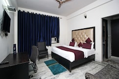Hotel O Staysnap, Noida
