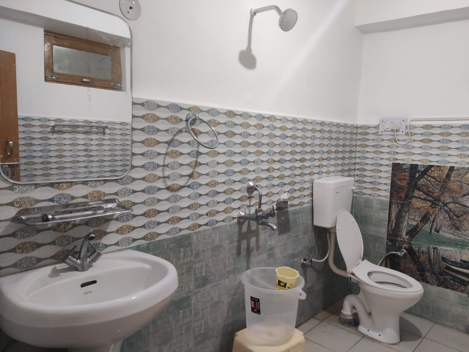 Kalzang Home Stay - Tap to explore photos
