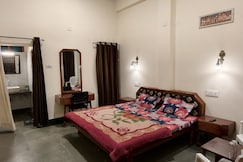 Hotel Kaka palace, Udaipur