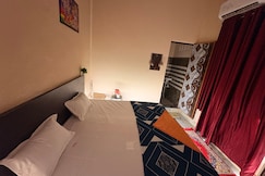 Shri Narayan Dham, Mathura