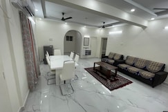 IP service apartment saligramam, Chennai