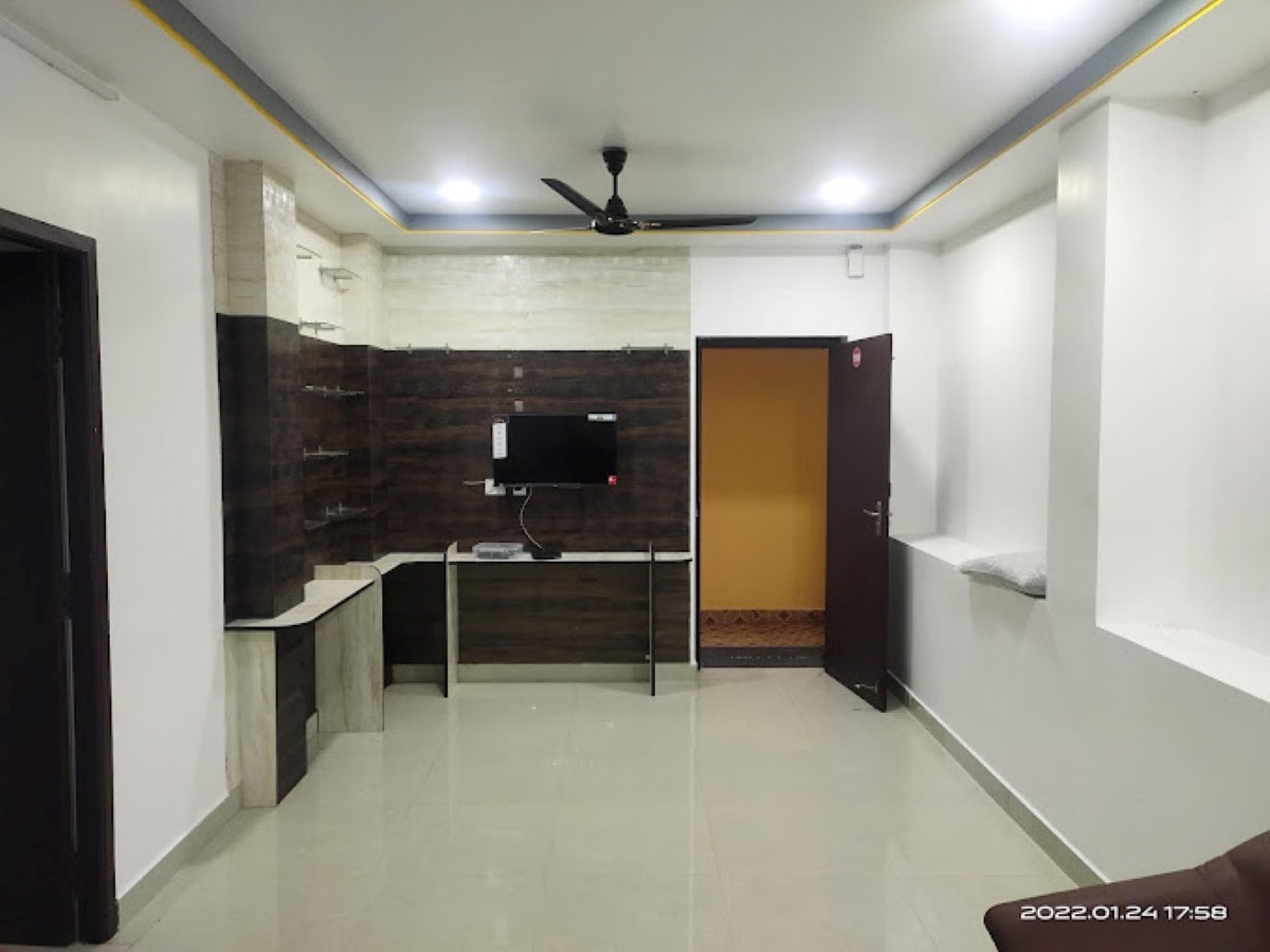 Hotel Shri Rama Bhavan - Tap to explore photos