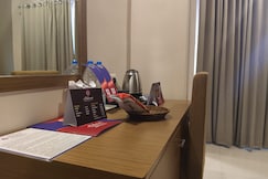 HOTEL MAHARANI, Muvattupuzha