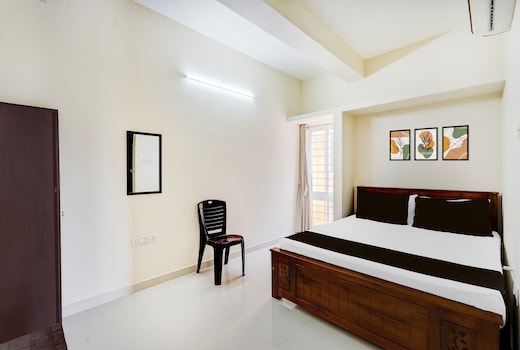Super Collection O Sholinganallur Chennai Formerly Nimalan Residenc