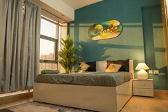 Spectrum Mall 1BHK Balcony Suite QQ, Noida