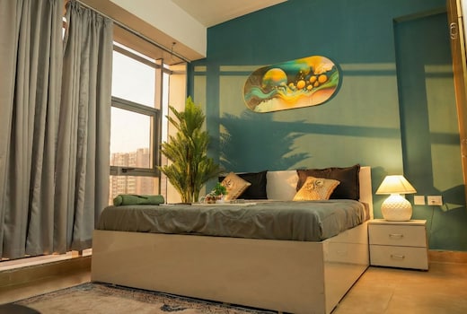 Spectrum Mall 1BHK Balcony Suite QQ