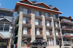 Sharanam by Sheosante, Manali