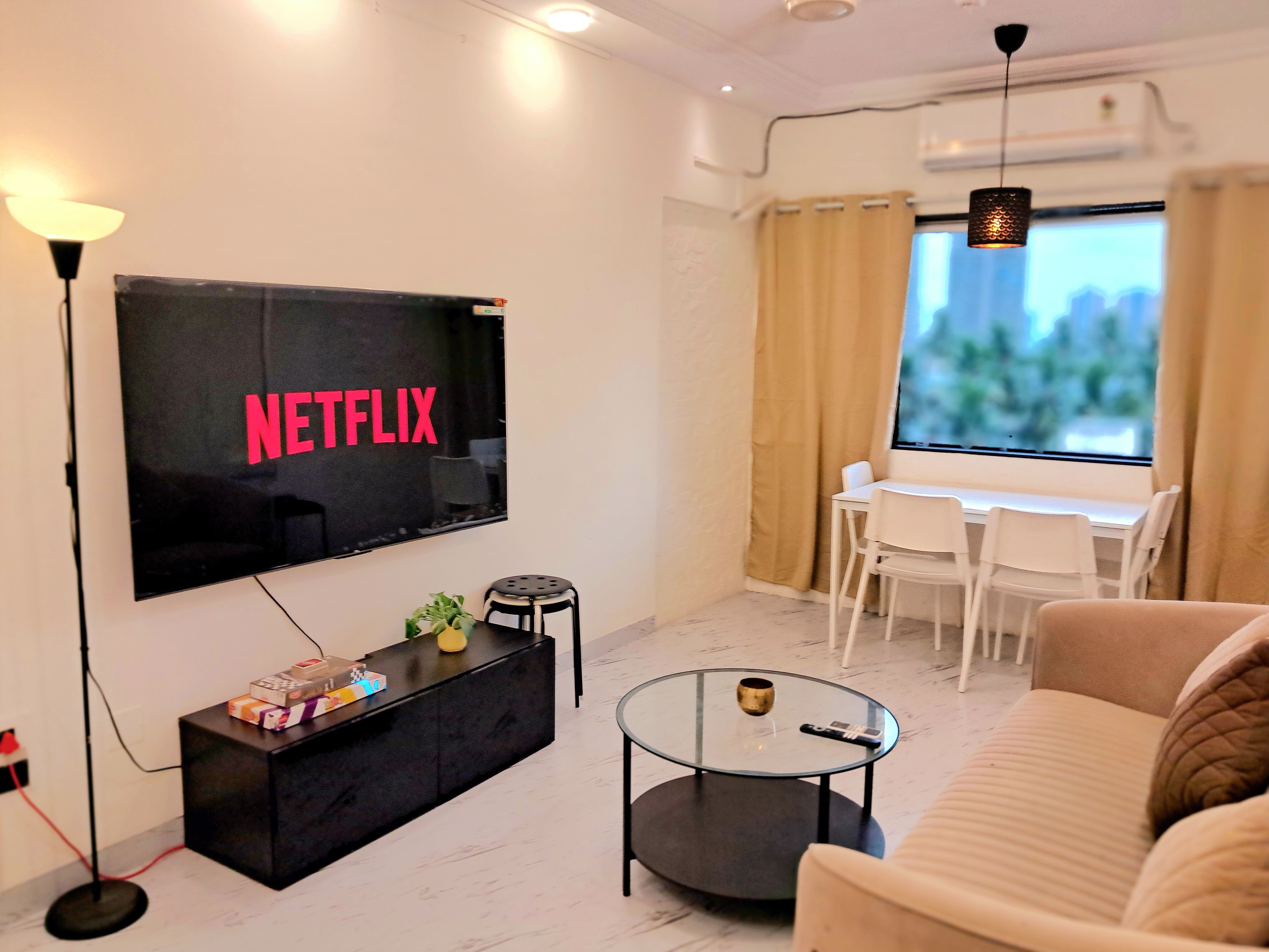 Elite Suite 1 - Premium 2BHK - Lokhandwala Andheri - Tap to explore photos
