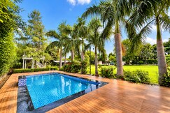 Mulberry Farm Noida, Greater Noida