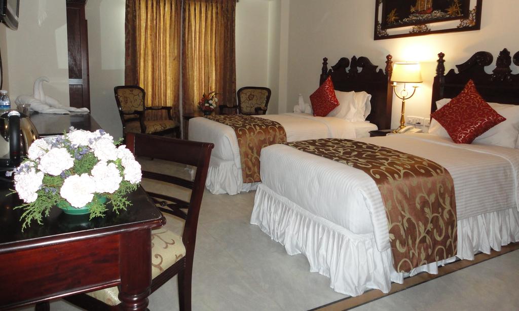 Alfouz Guest House - Tap to explore photos